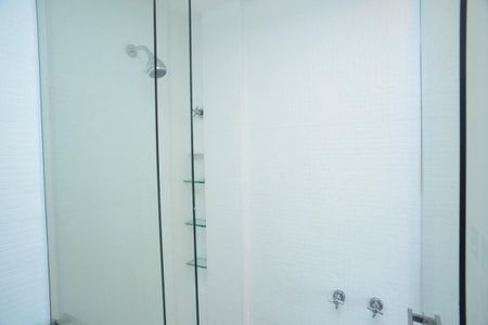 Apartamento para alugar com 63m², 2 quartos e 1 vaga Apartamento para alugar com 63m², 2 quartos e 1 vagaBanheiro da Suíte