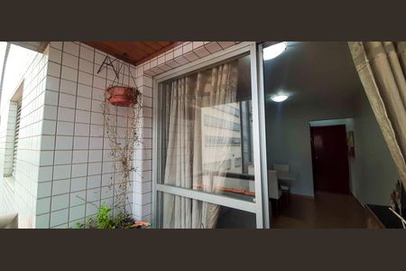 Sacada de apartamento para alugar com 3 quartos, 70m² em Vila Osasco, Osasco