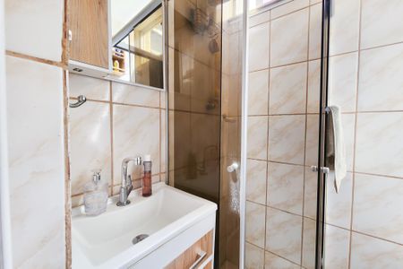Banheiro de kitnet/studio à venda com 1 quarto, 18m² em Glória, Rio de Janeiro