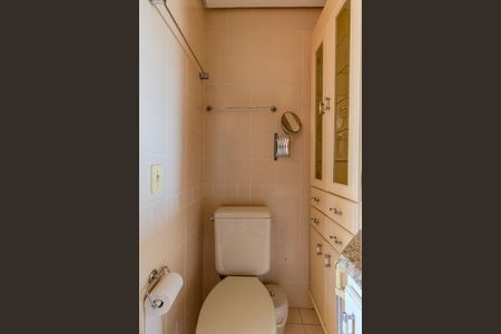 Apartamento à venda com 165m², 3 quartos e 1 vaga Apartamento à venda com 165m², 3 quartos e 1 vagaBanheiro da Suíte