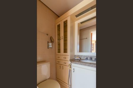 Apartamento à venda com 165m², 3 quartos e 1 vaga Apartamento à venda com 165m², 3 quartos e 1 vagaBanheiro da Suíte