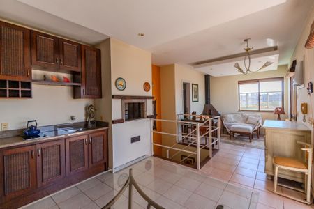 Apartamento à venda com 165m², 3 quartos e 1 vaga Apartamento à venda com 165m², 3 quartos e 1 vagaCobertura