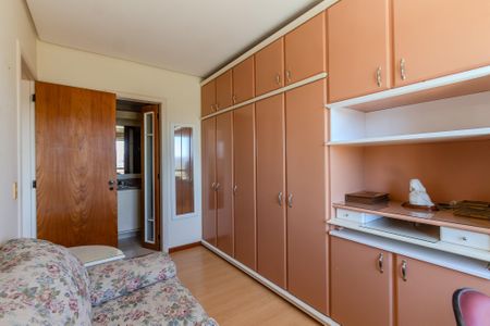 Apartamento à venda com 165m², 3 quartos e 1 vaga Apartamento à venda com 165m², 3 quartos e 1 vagaSuíte