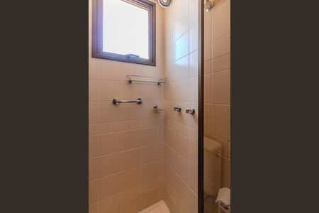 Apartamento à venda com 165m², 3 quartos e 1 vaga Apartamento à venda com 165m², 3 quartos e 1 vagaBanheiro Social