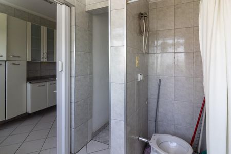 Apartamento à venda com 69m², 2 quartos e 1 vagaBanheiro de Serviço
