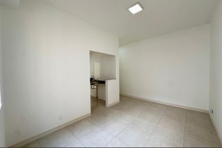 Sala de apartamento para alugar com 1 quarto, 40m² em Centro, Rio de Janeiro