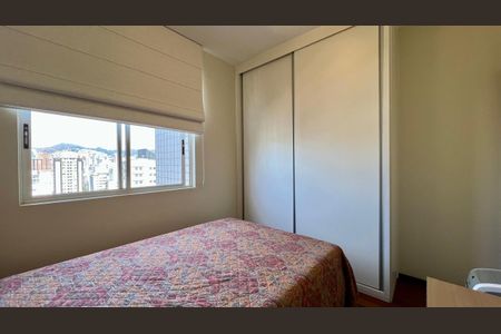 Apartamento à venda com 110m², 3 quartos e 2 vagasQuarto 1