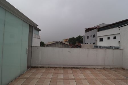 Apartamento à venda com 100m², 2 quartos e 1 vagaCobertura