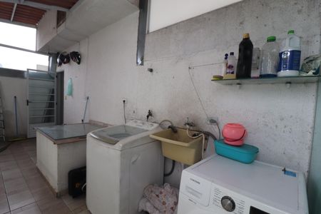 Apartamento à venda com 100m², 2 quartos e 1 vagaÁrea de Serviço