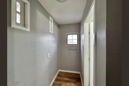 Casa de condomínio para alugar com 280m², 4 quartos e 4 vagasSuíte 1