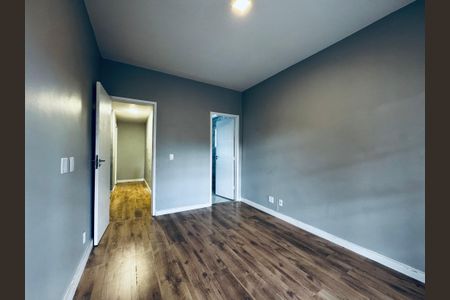 Casa de condomínio para alugar com 280m², 4 quartos e 4 vagasSuíte 2