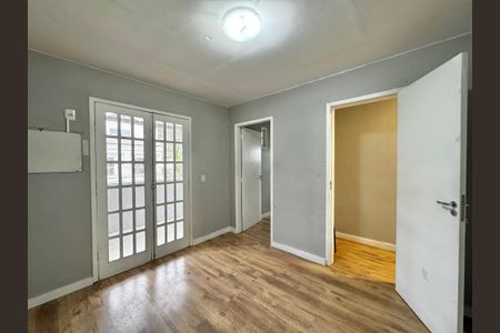 Casa de condomínio para alugar com 280m², 4 quartos e 4 vagasSuíte 1