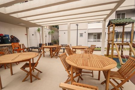 Apartamento para alugar com 37m², 1 quarto e sem vaga Apartamento para alugar com 37m², 1 quarto e sem vagaÁrea comum - Churrasqueira