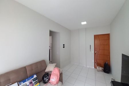 Sala de apartamento para alugar com 2 quartos, 60m² em Vila Maria Eugênia, Campinas