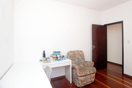 Quarto 2 de apartamento à venda com 2 quartos, 57m² em Menino Deus, Porto Alegre
