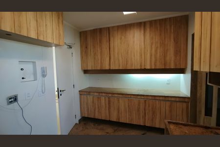 Apartamento para alugar com 3 quartos, 490m² em Vila Morumbi, São Paulo