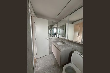 Banheiro da Suíte de apartamento para alugar com 1 quarto, 51m² em Higienópolis, São Paulo