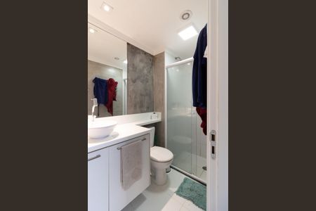 Apartamento à venda com 58m², 2 quartos e 1 vaga Apartamento à venda com 58m², 2 quartos e 1 vagaBanheiro da Suíte