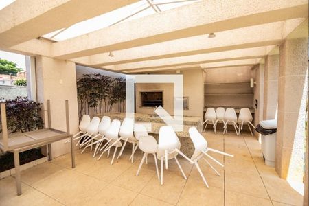 Apartamento à venda com 58m², 2 quartos e 1 vaga Apartamento à venda com 58m², 2 quartos e 1 vagaÁrea comum - Churrasqueira