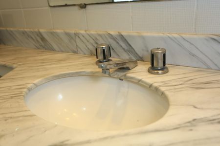 Apartamento à venda com 98m², 3 quartos e 2 vagas Apartamento à venda com 98m², 3 quartos e 2 vagasBanheiro da Suíte