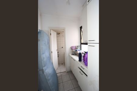 Apartamento à venda com 98m², 3 quartos e 2 vagas Apartamento à venda com 98m², 3 quartos e 2 vagasÁrea de Serviço