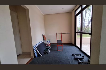 Apartamento à venda com 98m², 3 quartos e 2 vagas Apartamento à venda com 98m², 3 quartos e 2 vagasÁrea comum - Academia