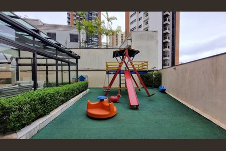Apartamento à venda com 98m², 3 quartos e 2 vagas Apartamento à venda com 98m², 3 quartos e 2 vagasÁrea comum - Playground