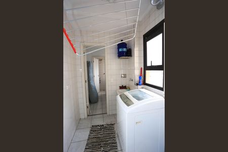 Apartamento à venda com 98m², 3 quartos e 2 vagas Apartamento à venda com 98m², 3 quartos e 2 vagasÁrea de Serviço