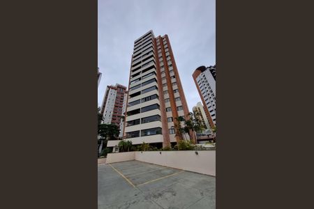 Apartamento à venda com 98m², 3 quartos e 2 vagas Apartamento à venda com 98m², 3 quartos e 2 vagasFachada