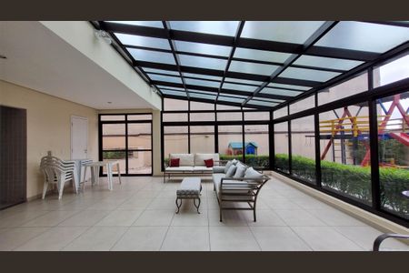 Apartamento à venda com 98m², 3 quartos e 2 vagas Apartamento à venda com 98m², 3 quartos e 2 vagasÁrea comum - Salão de festas