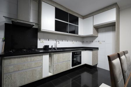 Apartamento para alugar com 84m², 3 quartos e 2 vagas Apartamento para alugar com 84m², 3 quartos e 2 vagasCozinha