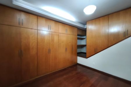 Suíte de casa à venda com 2 quartos, 259m² em Parque Via Norte, Campinas