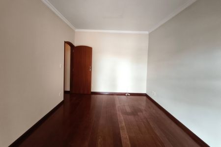 Casa à venda com 259m², 2 quartos e 2 vagas Casa à venda com 259m², 2 quartos e 2 vagasQuarto 1