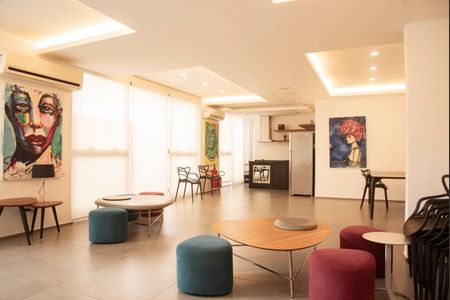 Apartamento à venda com 64m², 2 quartos e 1 vagaÁrea comum - Salão de festas