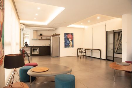 Apartamento à venda com 64m², 2 quartos e 1 vagaÁrea comum - Salão de festas