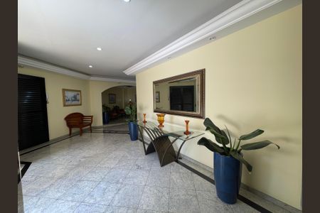 Apartamento à venda com 82m², 3 quartos e 1 vagaHall