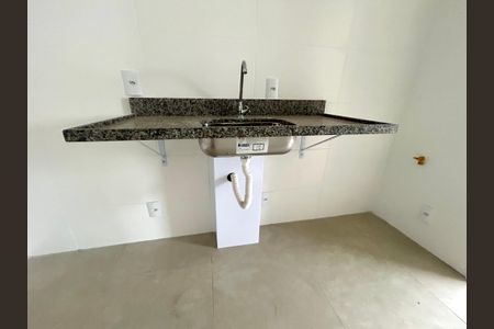 Apartamento à venda com 64m², 2 quartos e 1 vaga Apartamento à venda com 64m², 2 quartos e 1 vagaCozinha