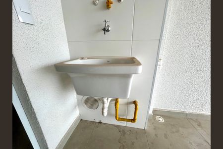 Apartamento à venda com 64m², 2 quartos e 1 vaga Apartamento à venda com 64m², 2 quartos e 1 vagaÁrea de Serviço