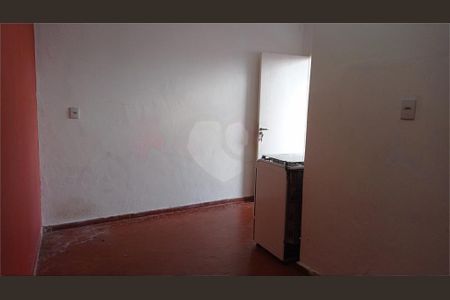 Casa à venda com 6 quartos, 200m² em Bela Aliança, São Paulo