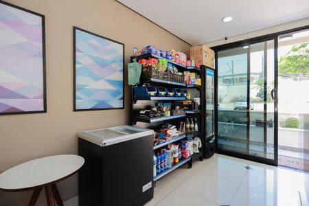 Apartamento à venda com 42m², 1 quarto e 1 vaga Apartamento à venda com 42m², 1 quarto e 1 vagaÁrea comum - Mini-mercado