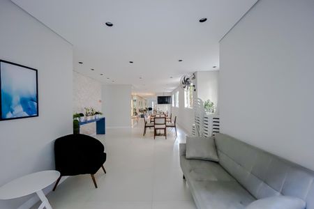 Apartamento à venda com 44m², 2 quartos e 1 vagaÁrea comum - Salão de festas