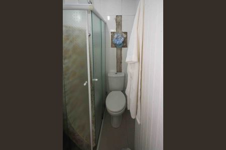 Casa à venda com 90m², 2 quartos e 2 vagasBanheiro de Serviço