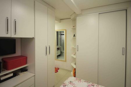 Casa à venda com 90m², 2 quartos e 2 vagasSuite