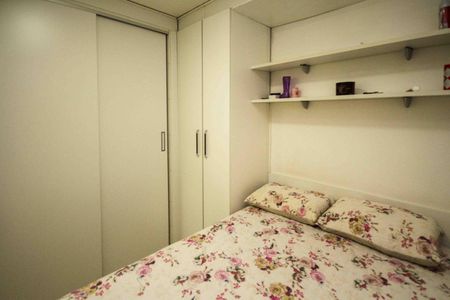 Casa à venda com 90m², 2 quartos e 2 vagasSuite