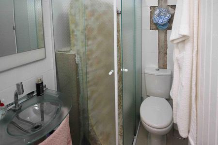 Casa à venda com 90m², 2 quartos e 2 vagasBanheiro de Serviço