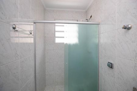 Casa à venda com 130m², 3 quartos e 2 vagas Casa à venda com 130m², 3 quartos e 2 vagasBanheiro 1