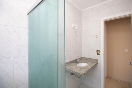 Casa à venda com 130m², 3 quartos e 2 vagas Casa à venda com 130m², 3 quartos e 2 vagasBanheiro 1