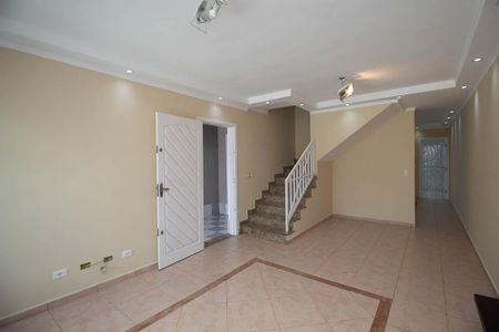 Casa à venda com 130m², 3 quartos e 2 vagas Casa à venda com 130m², 3 quartos e 2 vagasSala