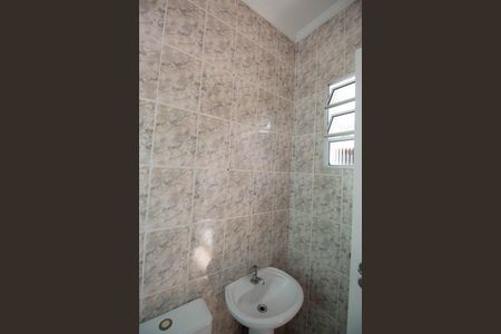 Casa à venda com 130m², 3 quartos e 2 vagas Casa à venda com 130m², 3 quartos e 2 vagasBanheiro 4