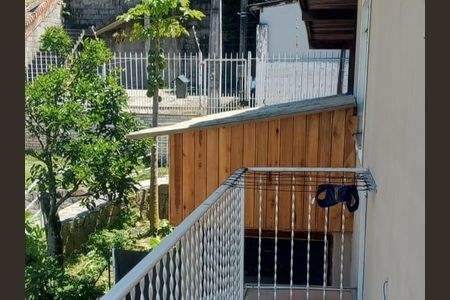 Sacada de apartamento para alugar com 2 quartos, 75m² em Potecas, São José